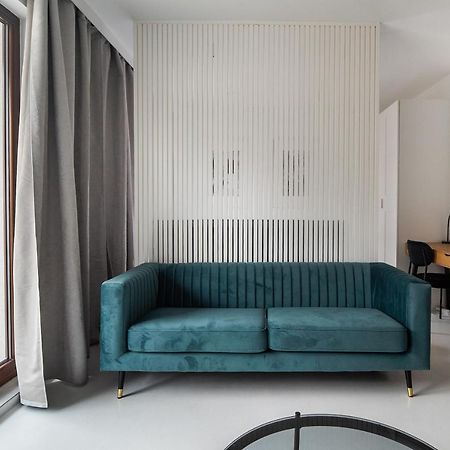 Wola Artistic Designer Apartment Varşovia Exterior foto