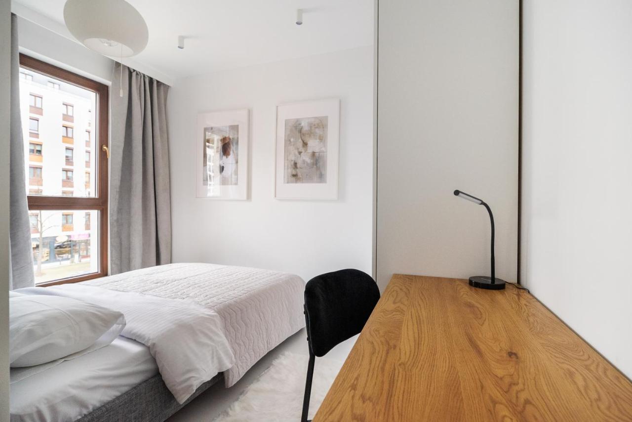 Wola Artistic Designer Apartment Varşovia Exterior foto